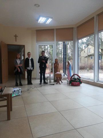 Występ dzieci ze świetlicy w Żerominie 2017